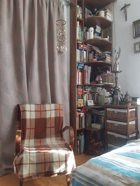 Popa Petre, Mosilor in vila